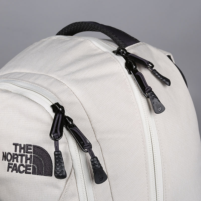  бежевый рюкзак The North Face Jester 26L T0CHJ43NM - цена, описание, фото 4